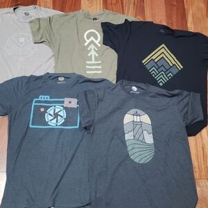 5 Graphic T-shirt Bundle by Wohven